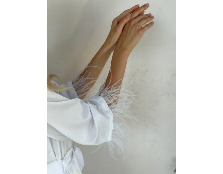 Feather white robe 