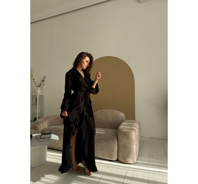 Black viscose robe with ruffles 